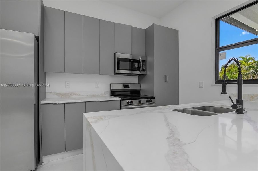 Furnished interior view inside a new home in , Cape Coral (Image 10).