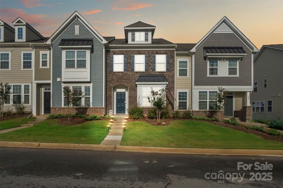 Image 34 of a home in .