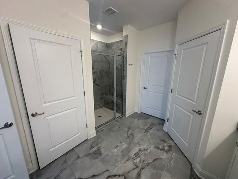 Spacious, unfurnished interior of a new home in , Cumming (Image 22).