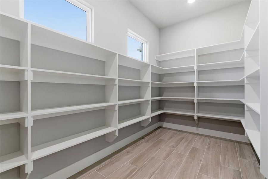 Spacious, unfurnished interior of a new home in , Fort Worth (Image 18).