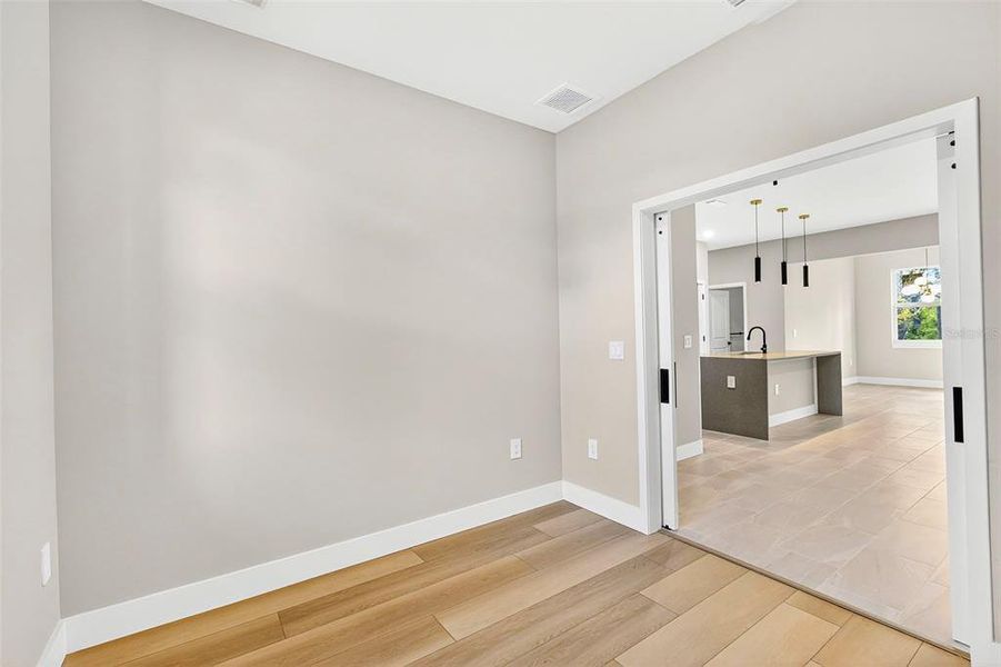 Spacious, unfurnished interior of a new home in , Port Charlotte (Image 41). Spacious, unfurnished interior of a new home in , Port Charlotte (Image 41).