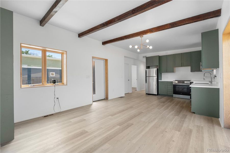 Image 12 of a home in .