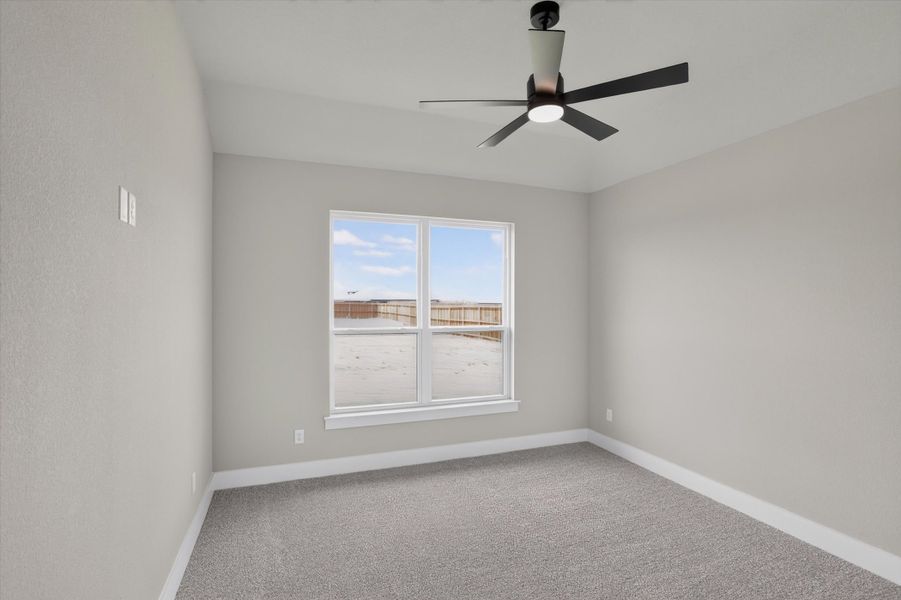 Spacious, unfurnished interior of a new home in Coyote Crossing, Godley (Image 31).