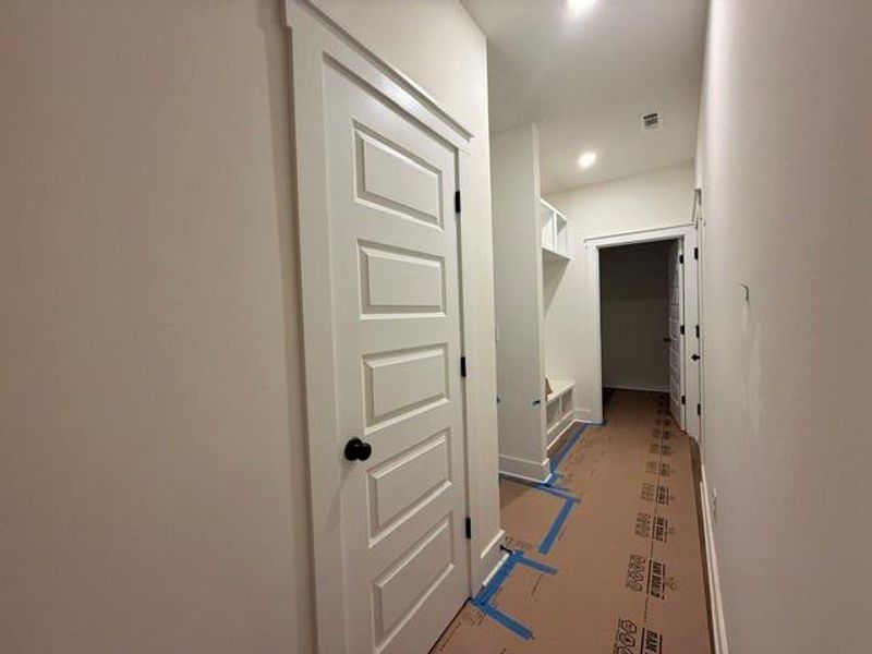 Image 21 of a home in . Image 21 of a home in .
