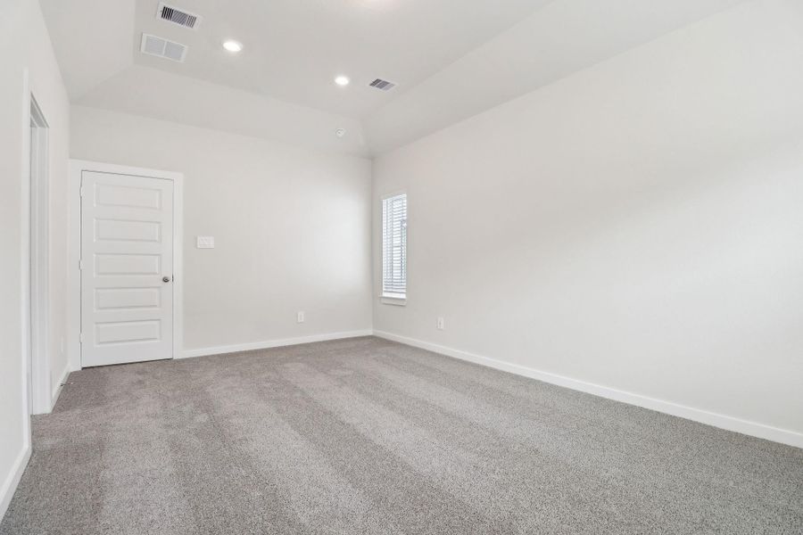 Photo is not of the actual home but is an inspirational photo of builder’s model home and may depict options, furnishings, and/or decorator features that are not included. Photo is not of the actual home but is an inspirational photo of builder’s model home and may depict options, furnishings, and/or decorator features that are not included.