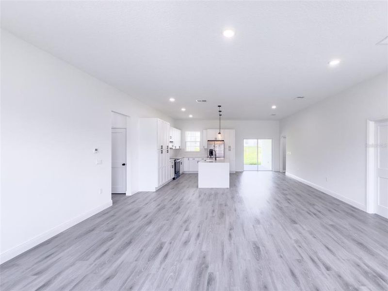 Image 41 of a home in .