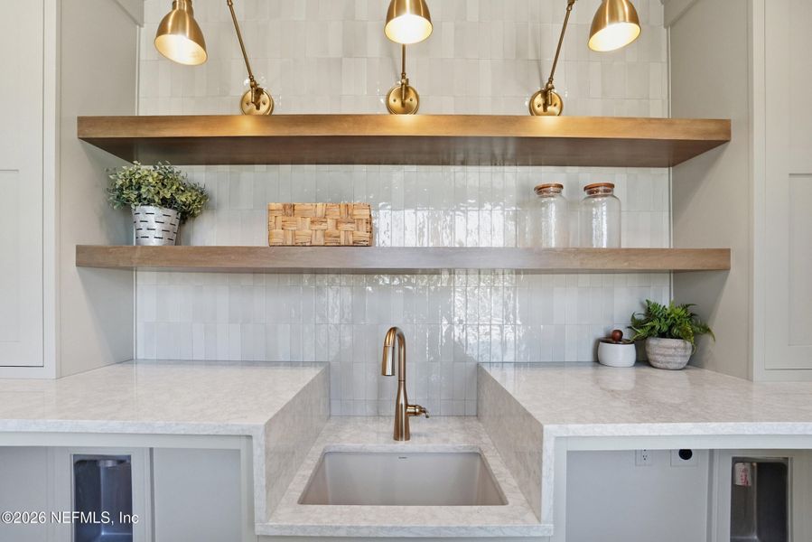 Close-up of interior finishes inside a home in , Ponte Vedra Beach (Image 25).