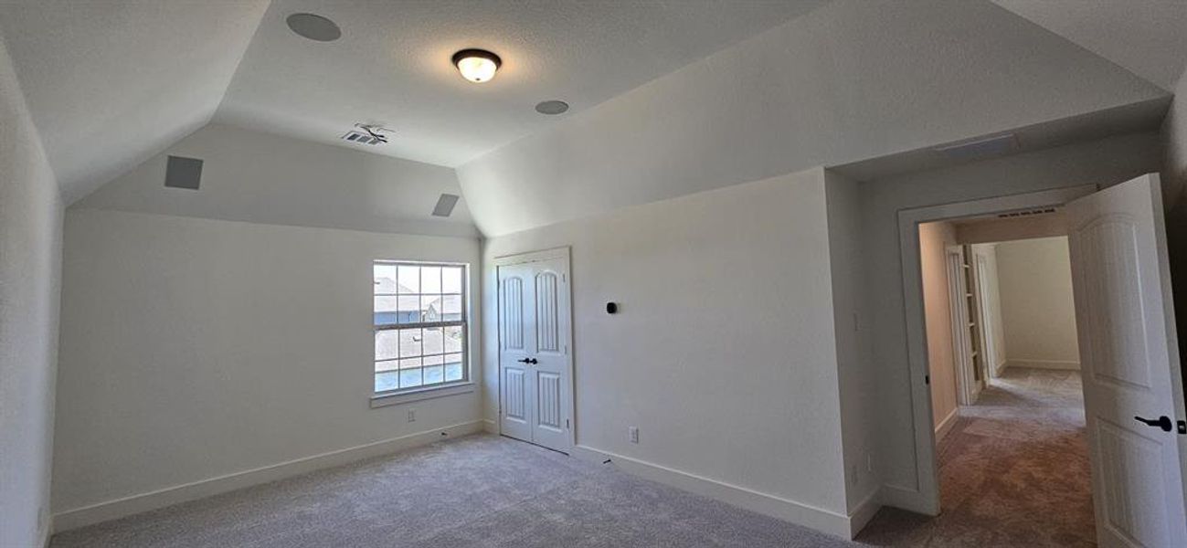 Image 38 of a home in .