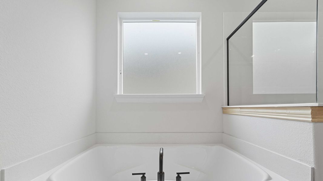 Image 38 representing the BEAUX by D.R. Horton in Clearview Ranch, Royse City, TX. Image 38 representing the BEAUX by D.R. Horton in Clearview Ranch, Royse City, TX.