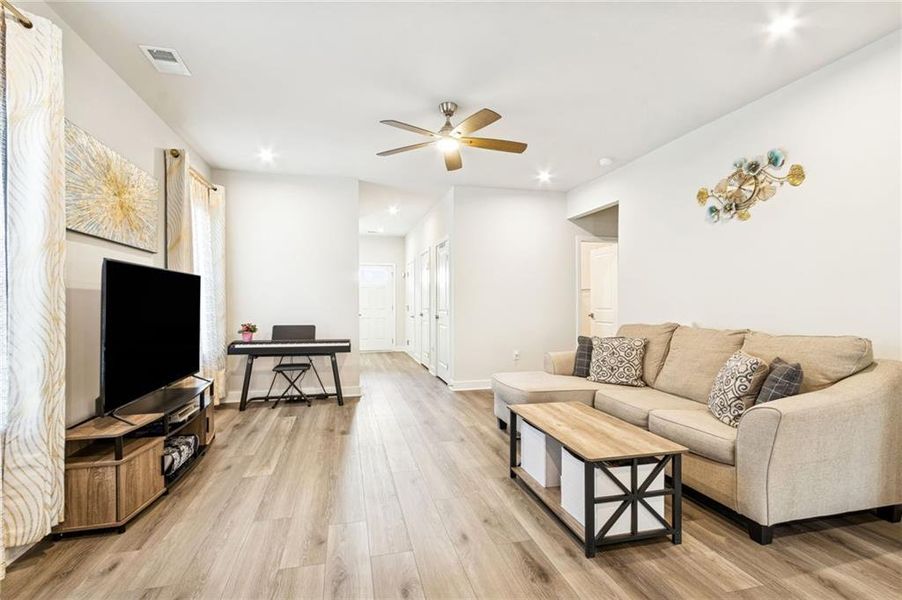 Furnished interior view inside a new home in , Hoschton (Image 10).