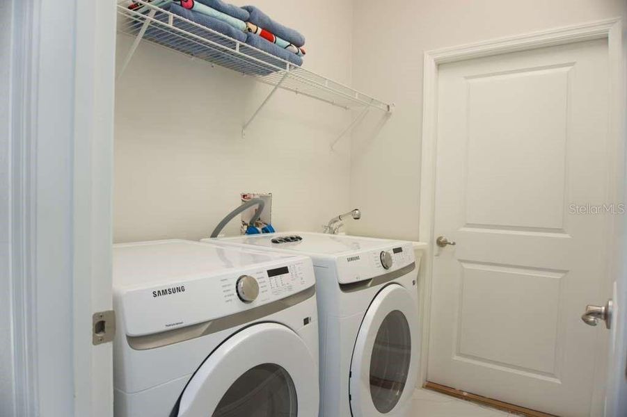 Close-up of interior finishes inside a home in , Haines City (Image 22).