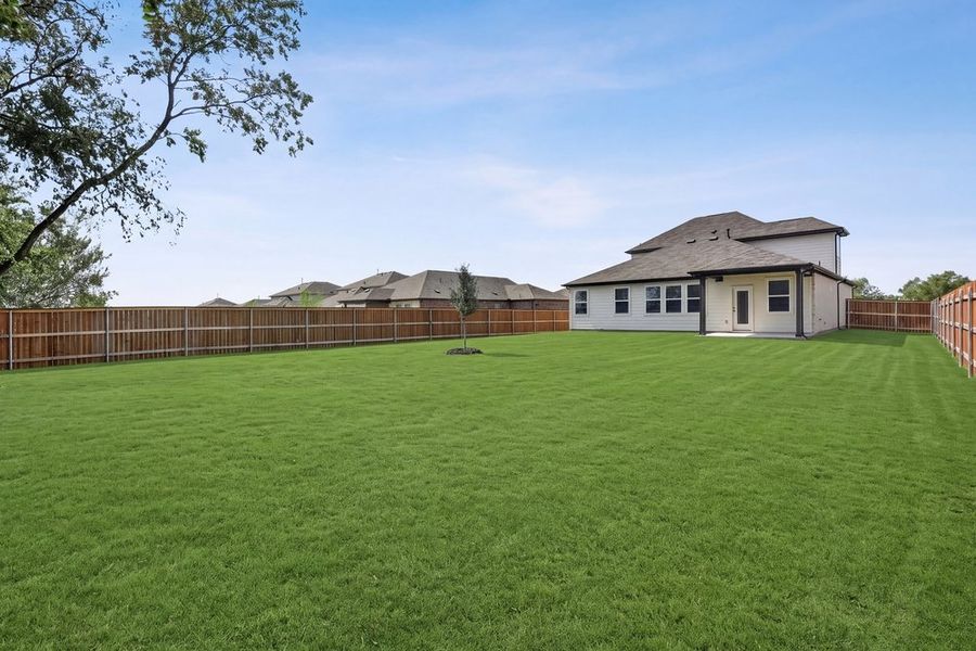 Exterior details and patio area of a home in Lisso, Pflugerville (Image 28). Exterior details and patio area of a home in Lisso, Pflugerville (Image 28).