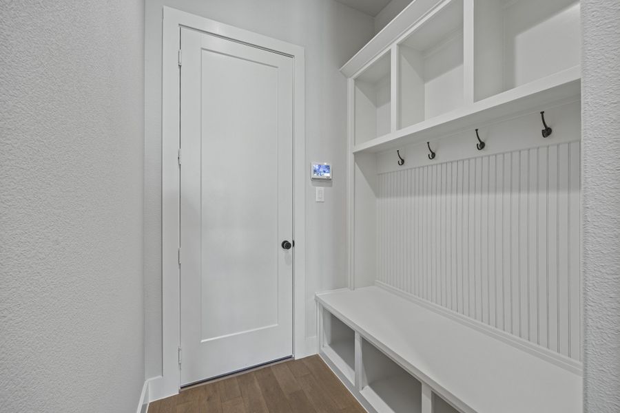 Representative furnished interior of a home built from the Lancaster by Windsor Homes in Ridge Pointe Estates, McLendon-Chisholm (Image 16). Representative furnished interior of a home built from the Lancaster by Windsor Homes in Ridge Pointe Estates, McLendon-Chisholm (Image 16).