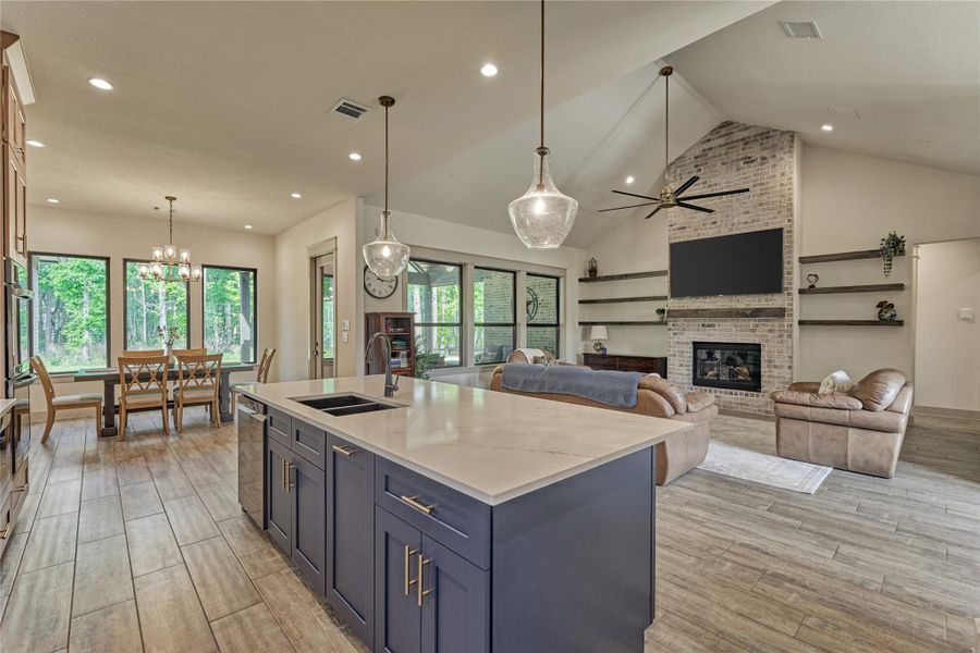 Image 36 of a home in .