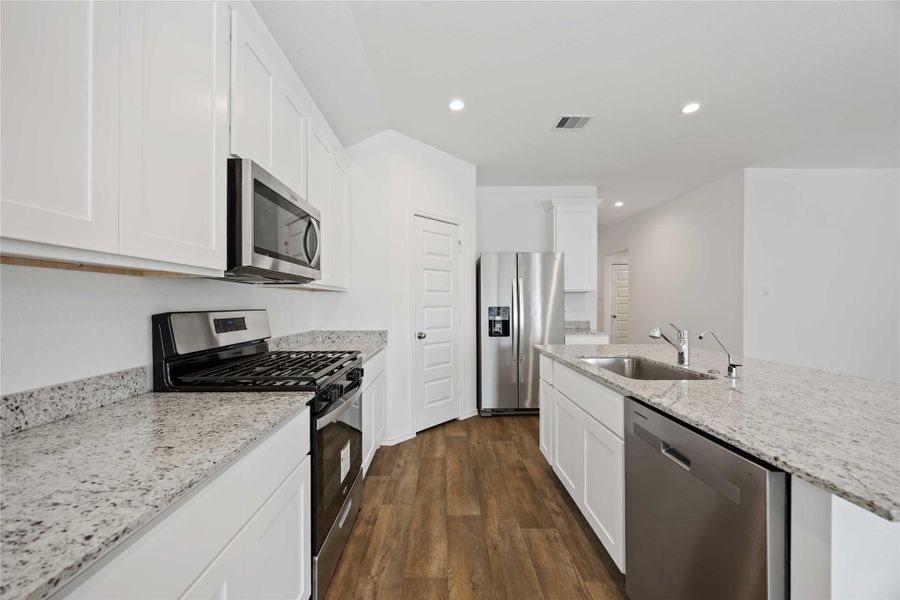 Furnished interior view inside a new home in Tamarron, Fulshear (Image 9).