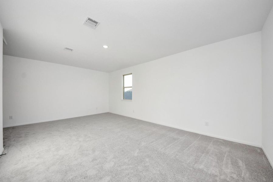Spacious, unfurnished interior of a new home in Elyson, Katy (Image 16).