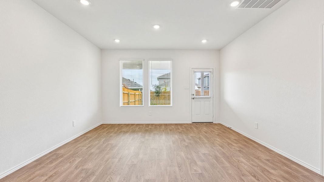 Spacious, unfurnished interior of a new home in Wayside, Uhland (Image 17). Spacious, unfurnished interior of a new home in Wayside, Uhland (Image 17).