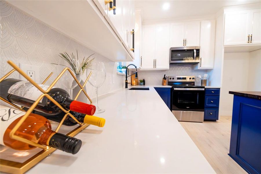 Furnished interior view inside a new home in , West Tawakoni (Image 6).