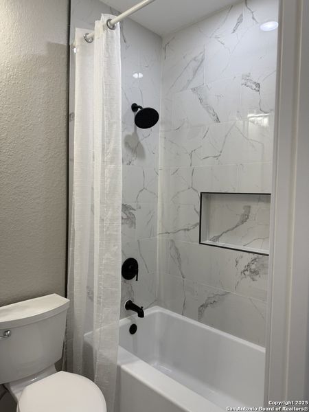 Furnished interior view inside a new home in , Canyon Lake (Image 24). Furnished interior view inside a new home in , Canyon Lake (Image 24).