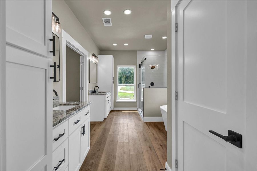 Furnished interior view inside a new home in , Angleton (Image 6).