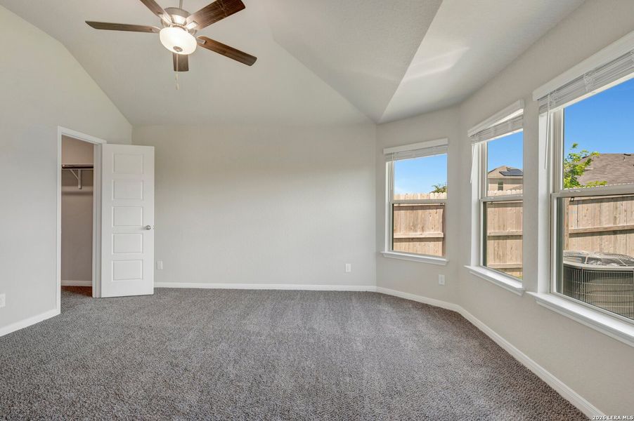 Spacious, unfurnished interior of a new home in Park Place, New Braunfels (Image 27). Spacious, unfurnished interior of a new home in Park Place, New Braunfels (Image 27).