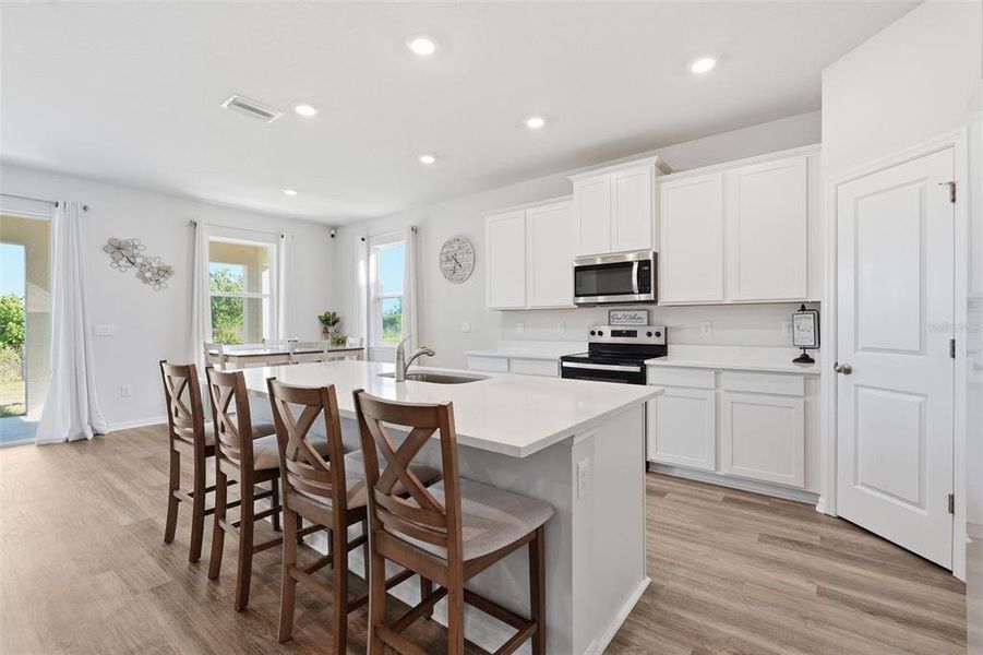 Furnished interior view inside a new home in Silverstone North, Palmetto (Image 37).