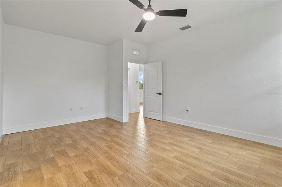 Spacious, unfurnished interior of a new home in , North Port (Image 26). Spacious, unfurnished interior of a new home in , North Port (Image 26).