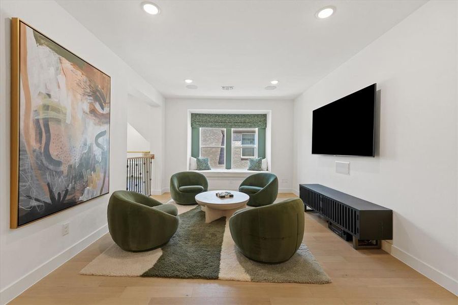 Furnished interior view inside a new home in Star Trail, Prosper (Image 18).
