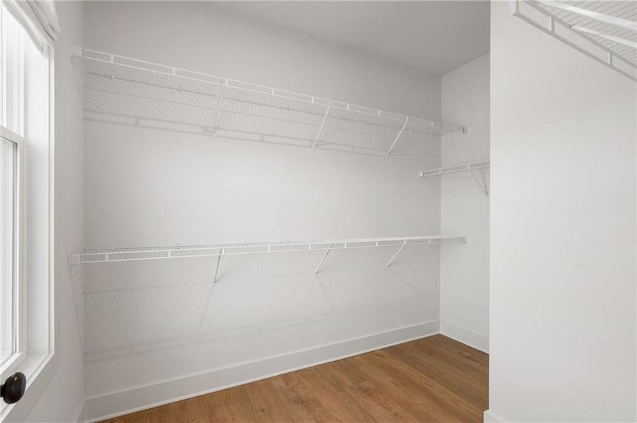 Spacious, unfurnished interior of a new home in , Alpharetta (Image 22).