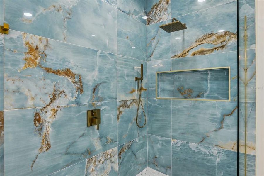 Close-up of interior finishes inside a home in , Clearwater (Image 22). Close-up of interior finishes inside a home in , Clearwater (Image 22).