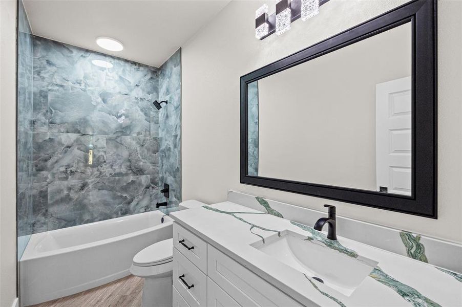 Furnished interior view inside a new home in , Granbury (Image 8).