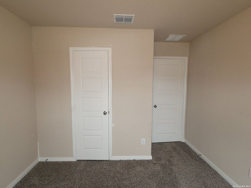 Spacious, unfurnished interior of a new home in Agave, San Antonio (Image 34). Spacious, unfurnished interior of a new home in Agave, San Antonio (Image 34).