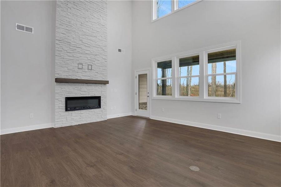 Spacious, unfurnished interior of a new home in Acacia, Cumming (Image 21). Spacious, unfurnished interior of a new home in Acacia, Cumming (Image 21).