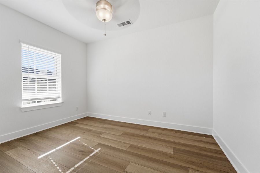 Spacious, unfurnished interior of a new home in Sagebrook, Argyle (Image 21). Spacious, unfurnished interior of a new home in Sagebrook, Argyle (Image 21).