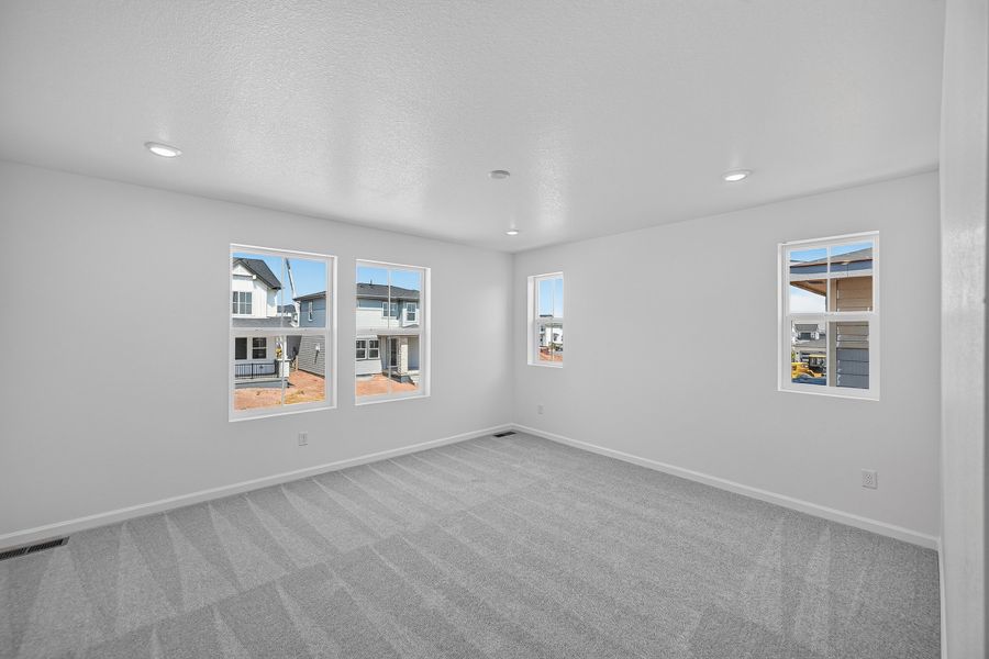 Spacious, unfurnished interior of a new home in Sterling Ranch Ascent Village, Littleton (Image 19). Spacious, unfurnished interior of a new home in Sterling Ranch Ascent Village, Littleton (Image 19).