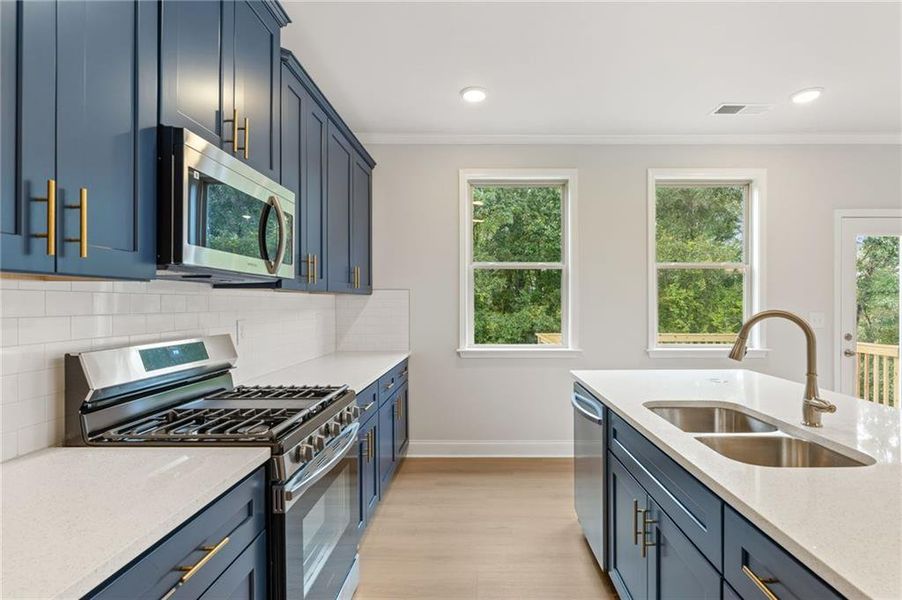 Furnished interior view inside a new home in Hellen Valley, Braselton (Image 19).