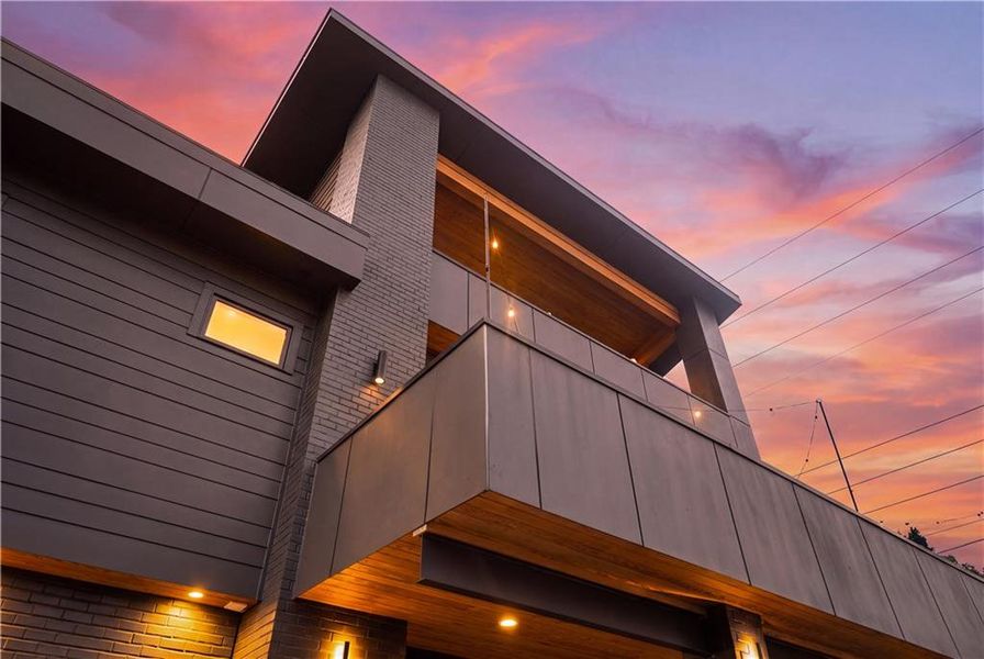 Exterior details and patio area of a home in , Atlanta (Image 28).