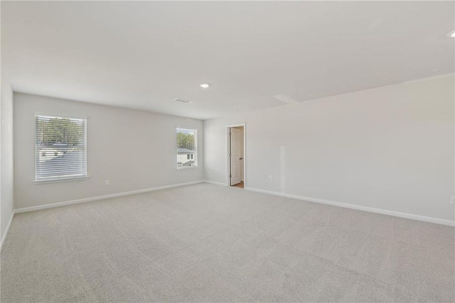 Spacious, unfurnished interior of a new home in Parkside at Grayson, Grayson (Image 34).