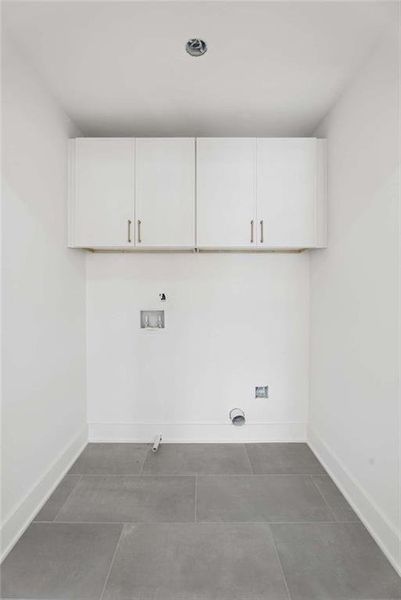 Spacious, unfurnished interior of a new home in , Atlanta (Image 45).