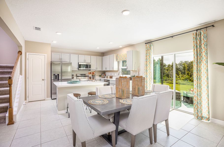 Representative furnished interior of a home built from the Sycamore by Maronda Homes in Woodland Ranch, Lake Wales (Image 17).
