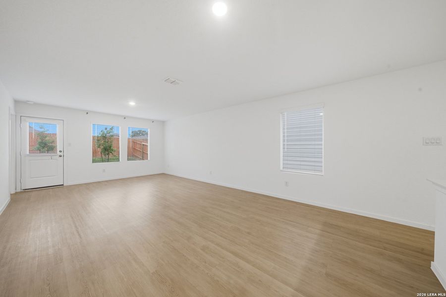 Spacious, unfurnished interior of a new home in Morgan Heights, San Antonio (Image 23).