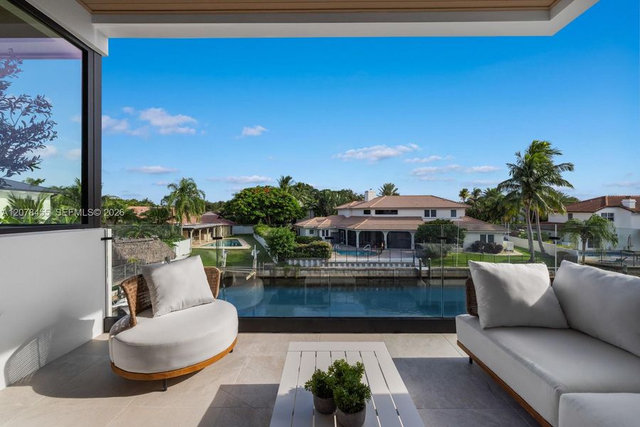 Exterior details and patio area of a home in , Boca Raton (Image 29).