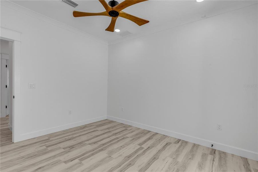 Spacious, unfurnished interior of a new home in , New Smyrna Beach (Image 87).