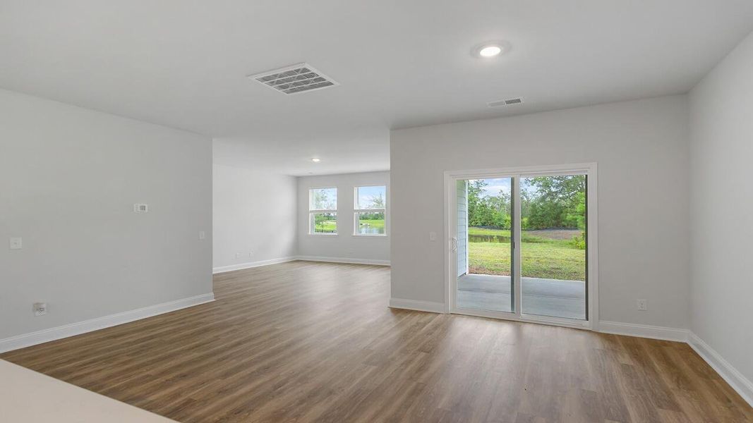 Spacious, unfurnished interior of a new home in Lakeview at Kitfield, Moncks Corner (Image 16). Spacious, unfurnished interior of a new home in Lakeview at Kitfield, Moncks Corner (Image 16).