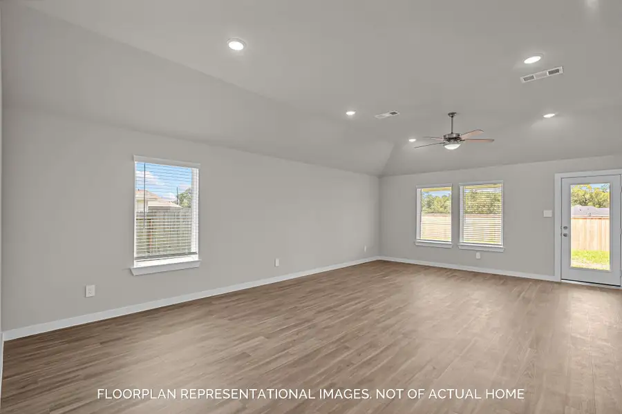 Image 16 of a home in Miller's Pond. Image 16 of a home in Miller's Pond.