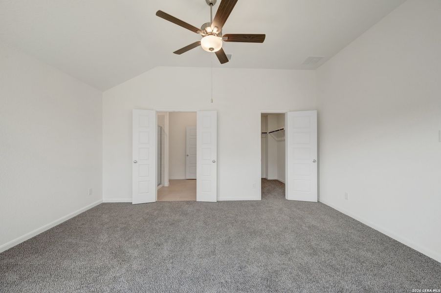 Spacious, unfurnished interior of a new home in Meadows at Clear Springs, New Braunfels (Image 45). Spacious, unfurnished interior of a new home in Meadows at Clear Springs, New Braunfels (Image 45).