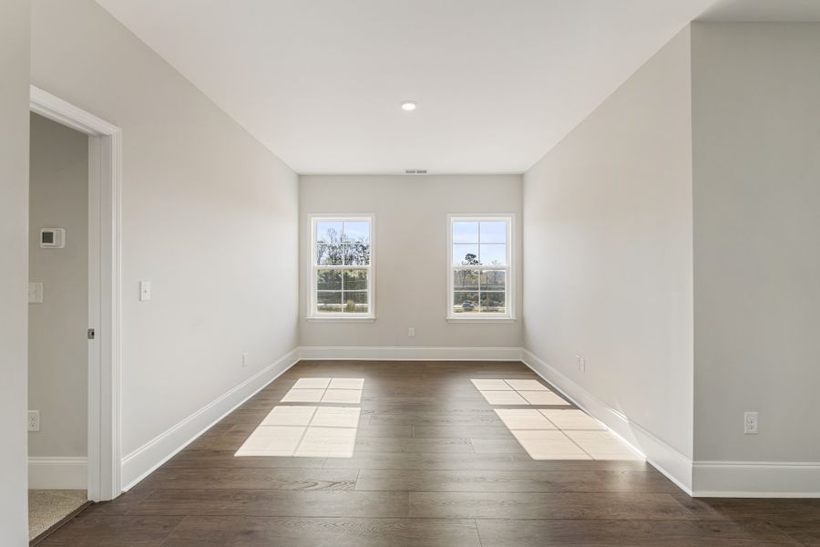 Spacious, unfurnished interior of a new home in Lakeside Saluda, Greenville (Image 28). Spacious, unfurnished interior of a new home in Lakeside Saluda, Greenville (Image 28).
