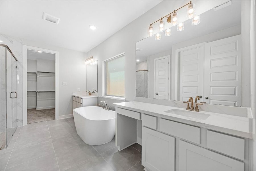 Representative image. Features, specifications, selections and colors may vary. Representative image. Features, specifications, selections and colors may vary.