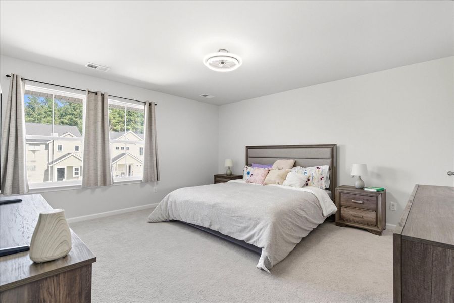 Furnished interior view inside a new home in Heron's Walk at Summers Corner: Carolina Collection, Summerville (Image 22). Furnished interior view inside a new home in Heron's Walk at Summers Corner: Carolina Collection, Summerville (Image 22).