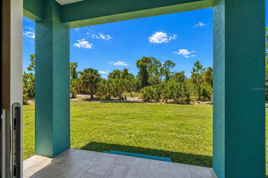 Exterior details and patio area of a home in , Port Charlotte (Image 27).